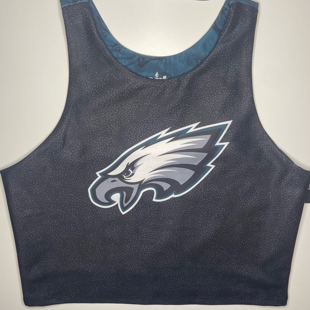 NFL Black and White Sleeveless Crop Tank Top